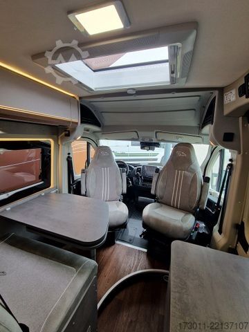 Camper van PÖSSL Summit Shine 640 Automat 180PS Premium Solar