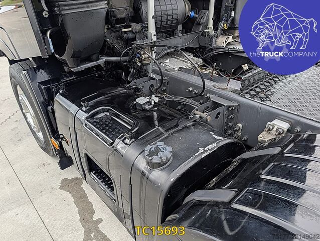 Estándar-SZM Renault T 520