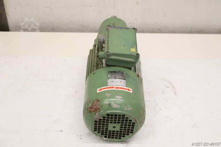 Gearmotor 1,5 kW, 70 omdr./min. Lenze 12.622.12.1  90L/4-H-TH-BR-