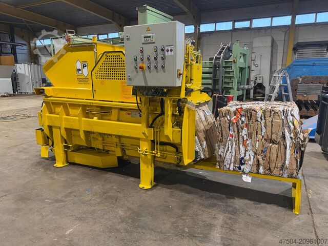 Pressa per balle Presto CC 13 V