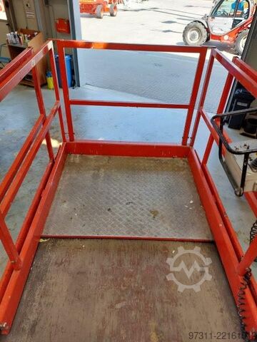 Sakselevator Holland Lift Y-83EL16