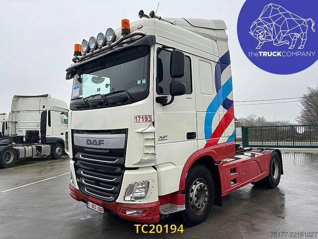 Standaard-SZM DAF XF 460