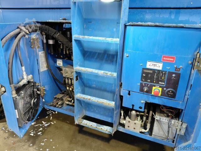 Schaarlift Genie GS-4390 RT