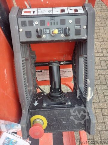 Hefplatform JLG 1230ES