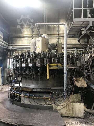 Machine de soufflage de verre avec four Olivotto Industries T36E