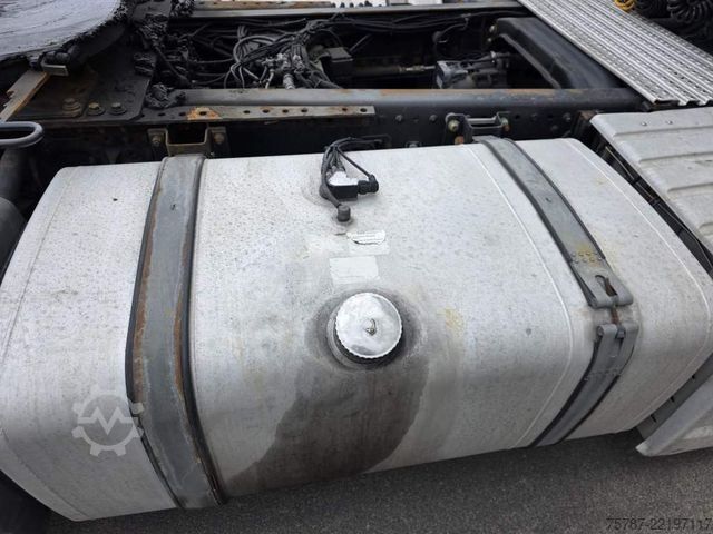Cabeza tractora de gran volumen MAN 18.400 TGX LL , ZF Intarder, Doppeltank, Euro 6