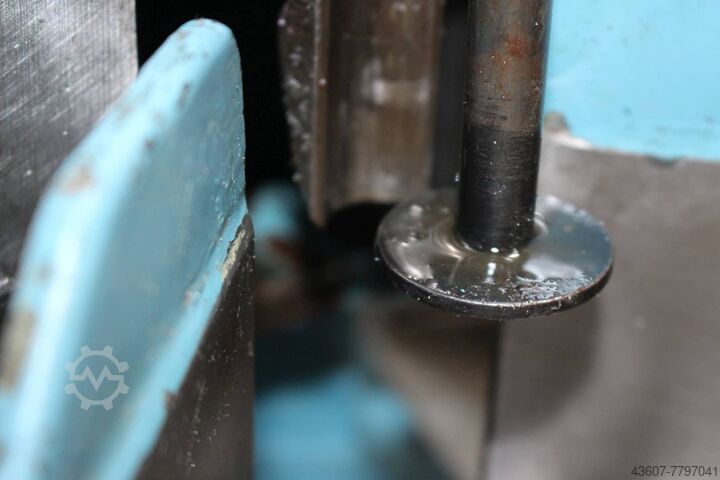 Máquina redondeadora de esquinas Krause Y6R