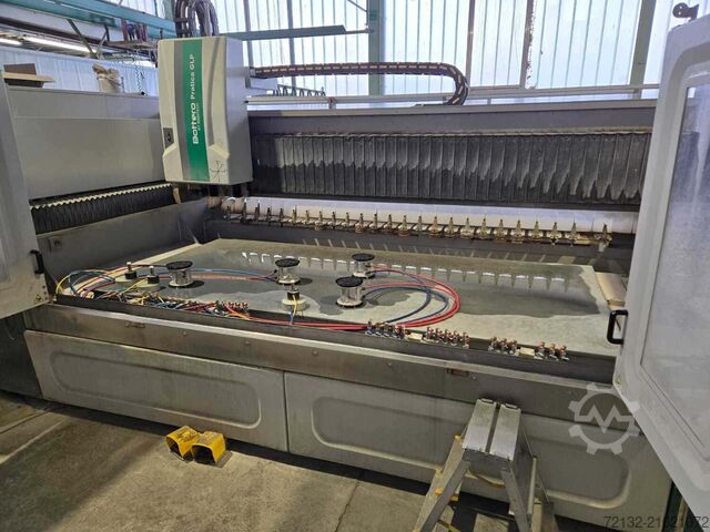 Glas-Bearbeitungszentrum Bottero Pratica GLP