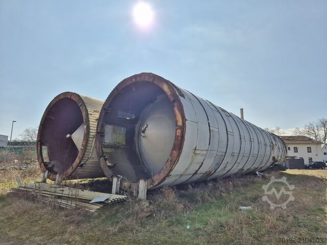 Tanque isolado de 290.000 litros em V2A.  K0136