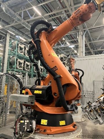 Endüstriyel robot KUKA KR240-2 2000