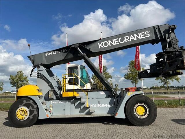 Reachtacker Konecranes SMV 4531 TB5