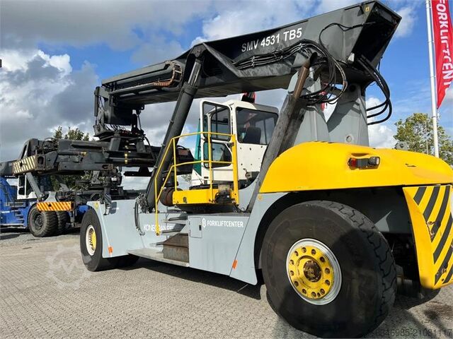 Reachtacker Konecranes SMV 4531 TB5