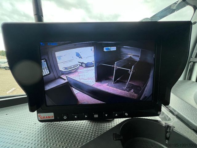 Transporteur de bétail MERCEDES-BENZ Atego 823 Pferdetransporter *4-Pferde+Zimmer*