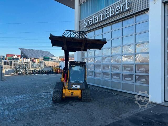 Levelling machine JCB 270T S5 / Deltalader / Forst-Kabinenpanzerung