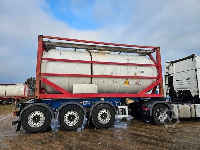 Semirremolque con caja intercambiable SCHMITZ CARGOBULL Tankchassis mit Tankcontainer, 424.676 KM