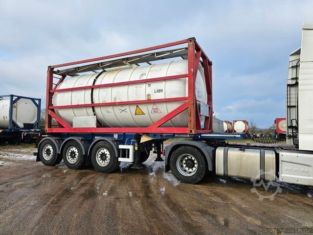 Semirremolque con caja intercambiable SCHMITZ CARGOBULL Tankchassis mit Tankcontainer, 424.676 KM