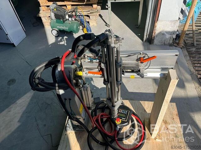 Engel ER-USP 5 EP4 Picker (2010) Engel ER-USP 5 EP4 Picker