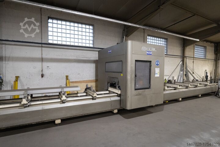 Bewerkingscentrum MECAL MC 302 Geos 5-MMI