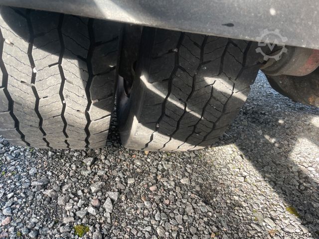 Camião plataforma com lona IVECO Eurocargo140E25Plane/Spriegel/LBW 2.Hand TÜV NEU