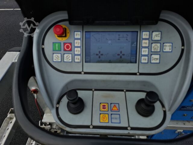 Lastbilsmonterad arbetsplattform Palfinger P 900 | 2019