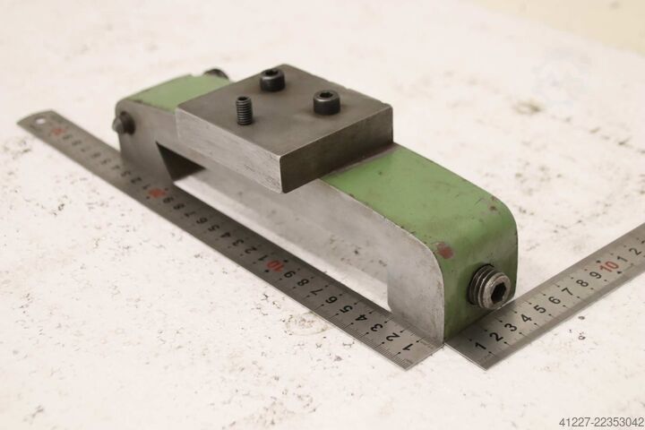 Tussenhouder met diepte-instelling unbekannt 275/95/H80 mm