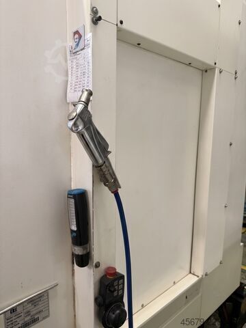 Pionowe centrum obróbcze DMG Milltap 700