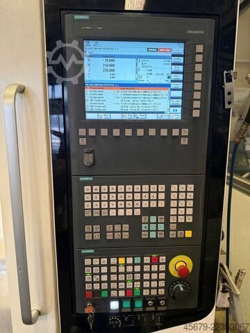 Pionowe centrum obróbcze DMG Milltap 700