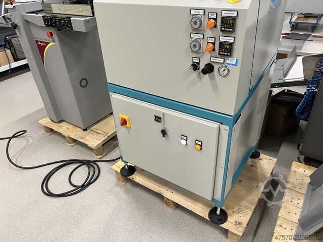 Boekbindmachine CMC Italia Q Finish Crater 20 Book Press with joint forming