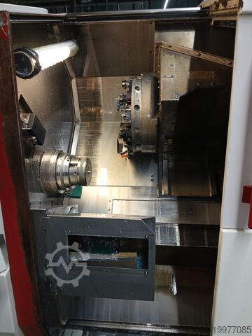 Centro de torneamento e fresagem CNC Traub TNA300