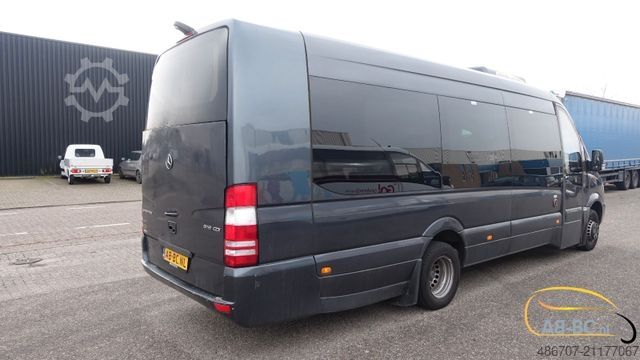 Távolsági autóbusz MERCEDES-BENZ Sprinter 516 21 Sitze mit großem Gepäck