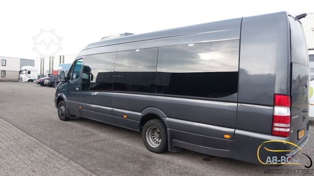 Távolsági autóbusz MERCEDES-BENZ Sprinter 516 21 Sitze mit großem Gepäck