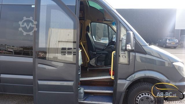 Távolsági autóbusz MERCEDES-BENZ Sprinter 516 21 Sitze mit großem Gepäck