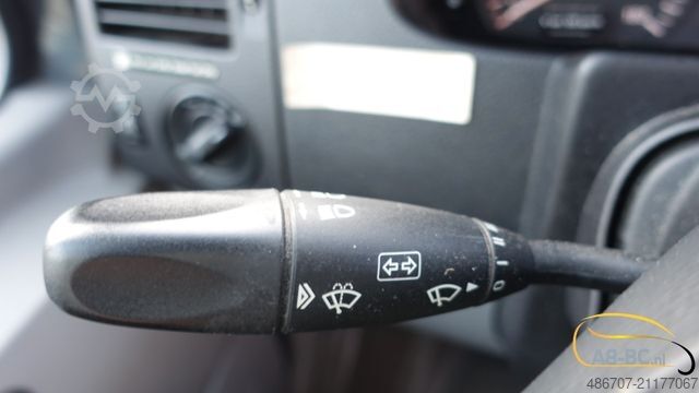 Távolsági autóbusz MERCEDES-BENZ Sprinter 516 21 Sitze mit großem Gepäck