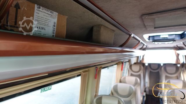 Távolsági autóbusz MERCEDES-BENZ Sprinter 516 21 Sitze mit großem Gepäck
