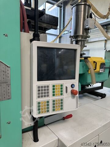 Zwei K Spritzgießmaschine ARBURG 570S2200-400/170 e²