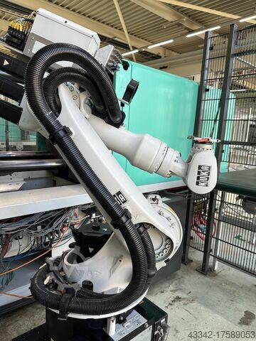 Zwei K Spritzgießmaschine ARBURG 570S2200-400/170 e²