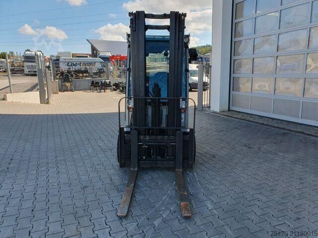 Forklift Still RX70-35 / Triplex: 4.80m / nur 2.004h! / Klima