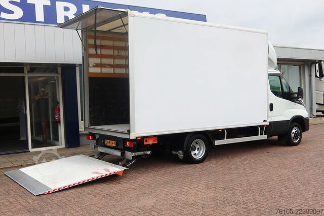 Koffer Iveco 50 C 18 Automaat  Bak + Dhollandia klep 1000 kg...