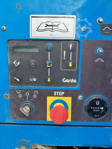 Ascensore a forbice Genie GS-5390 RT
