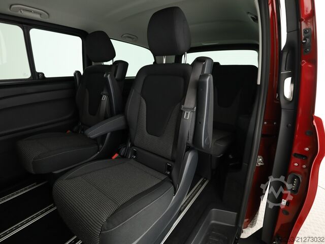 Minibus Mercedes-Benz Vito 114 CDI Tourer PRO Lang ACC AHK AUT Kam. LM