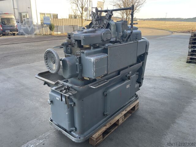 Automatic turret lathe INDEX B60