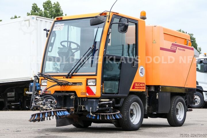 Dostosowany van Bucher Citycat 2000 Kehrmaschine