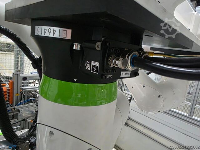 Industrial robot FANUC CRX-10iA