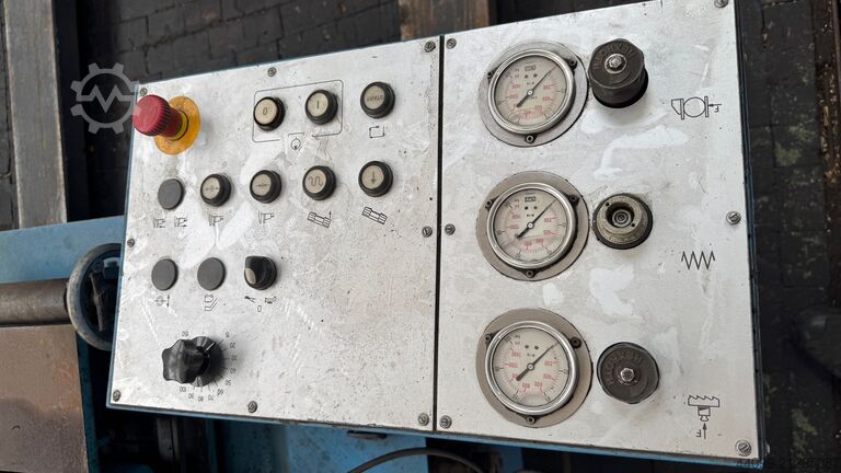 Pásová pila MEBA 320 GHSS