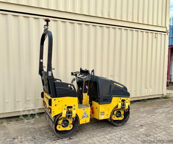 Tek tamburlu silindir BOMAG BW80AD-5 / 2020 BJ / 426 H / 1.550 KG