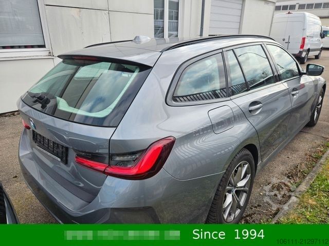 Minibusz BMW 318 d Touring Navigation  PDC
