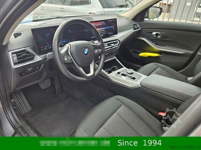Minibusz BMW 318 d Touring Navigation  PDC