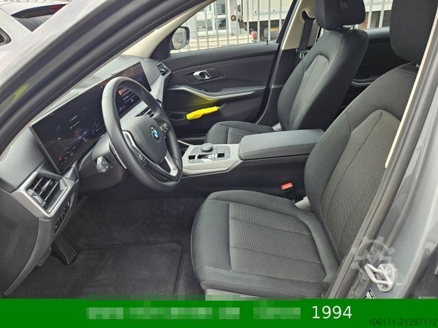 Minibusz BMW 318 d Touring Navigation  PDC
