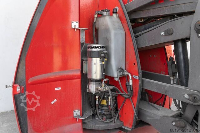 Plate-forme de travail télescopique articulée Manitou 120 AET JC