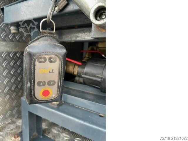 Tilpasset varevogn Mercedes-Benz Vario 615 DKA 4x2 Spülwagen